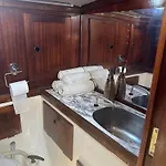 Star Guide Aion Botel *